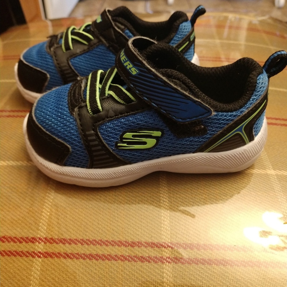 Infant Skechers